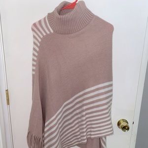 Sweater turtle neck poncho